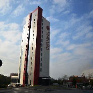 Ramada Plaza By Wyndham Istanbul Atakoy